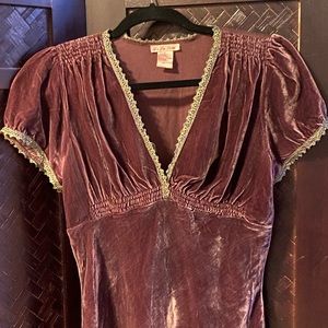 Anthropologie Lu Lu Lume velvet beauty.